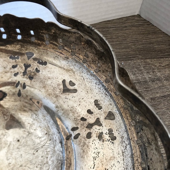 Vtg Silver Decorative Basket with Handle and Etched Design - Picture 13 of 13